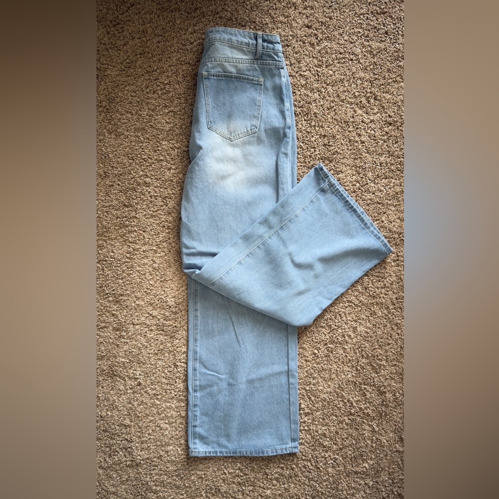 SHEIN Light Blue Flare & Wide Leg Jeans
